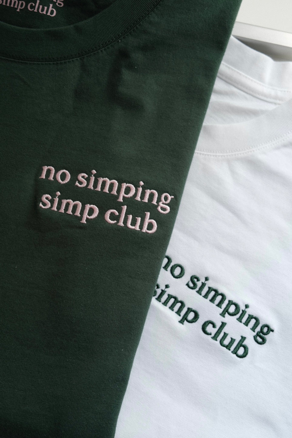 No simping simp club logo t-shirt | White