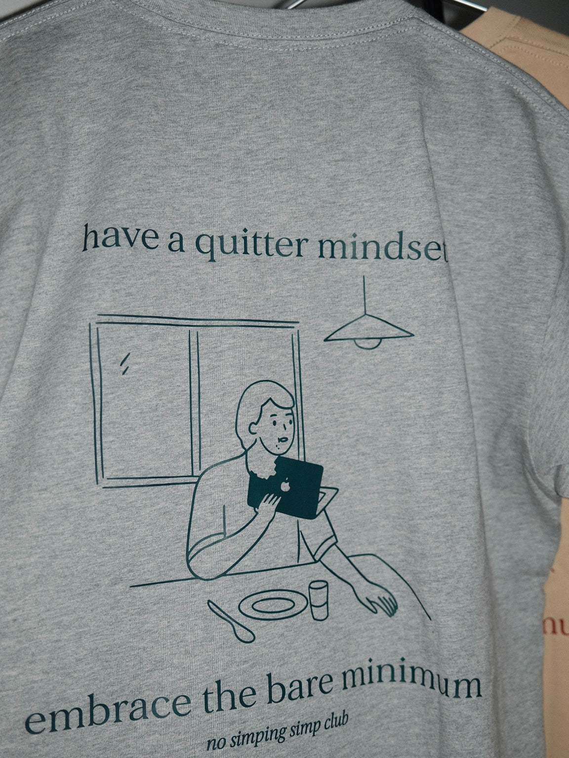 Quitter mindset T-shirt - breakfasting (pre-order)